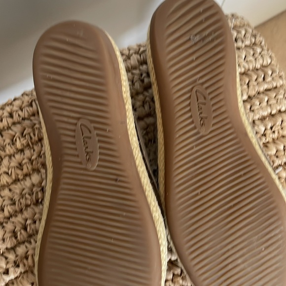 Clark’s gold dock shoe - Picture 5 of 5